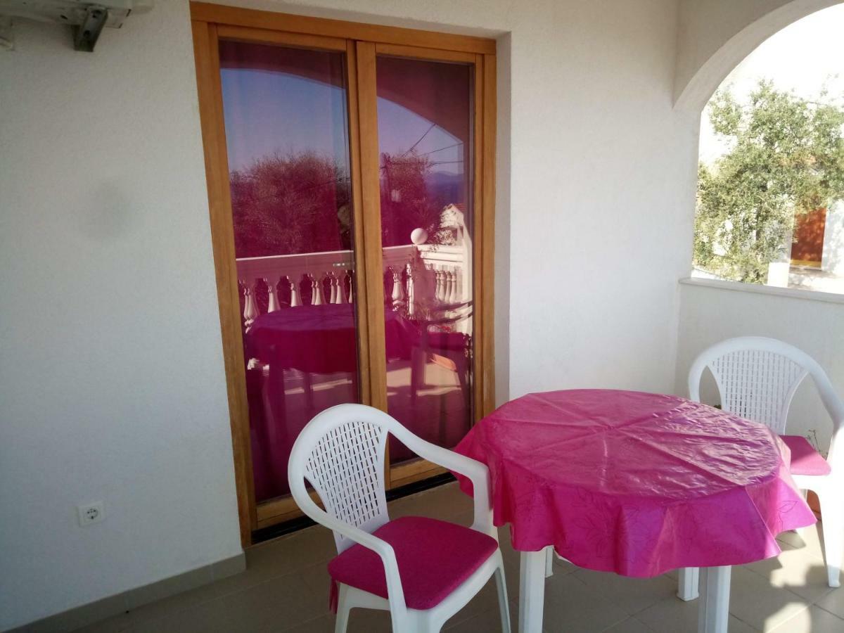 Apartmani Maris Trogir Ngoại thất bức ảnh