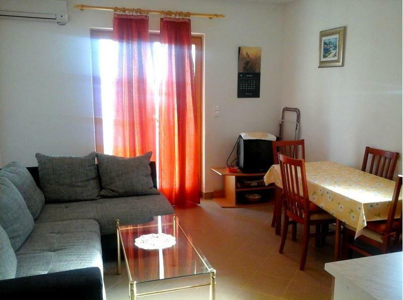 Apartmani Maris Trogir Ngoại thất bức ảnh